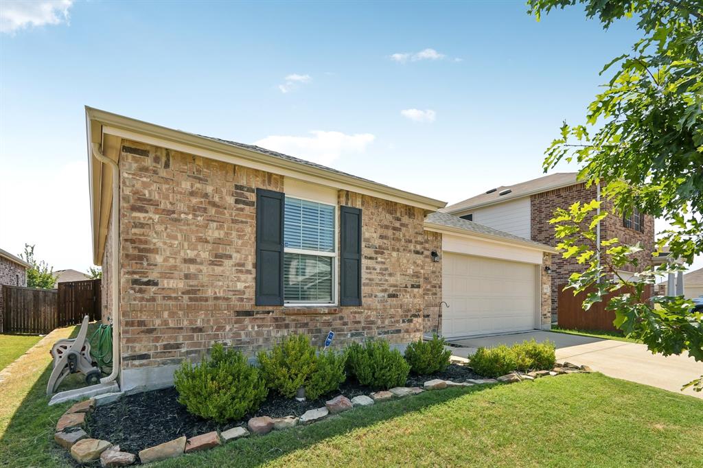 3304 Biggs Avenue Property Photo 5