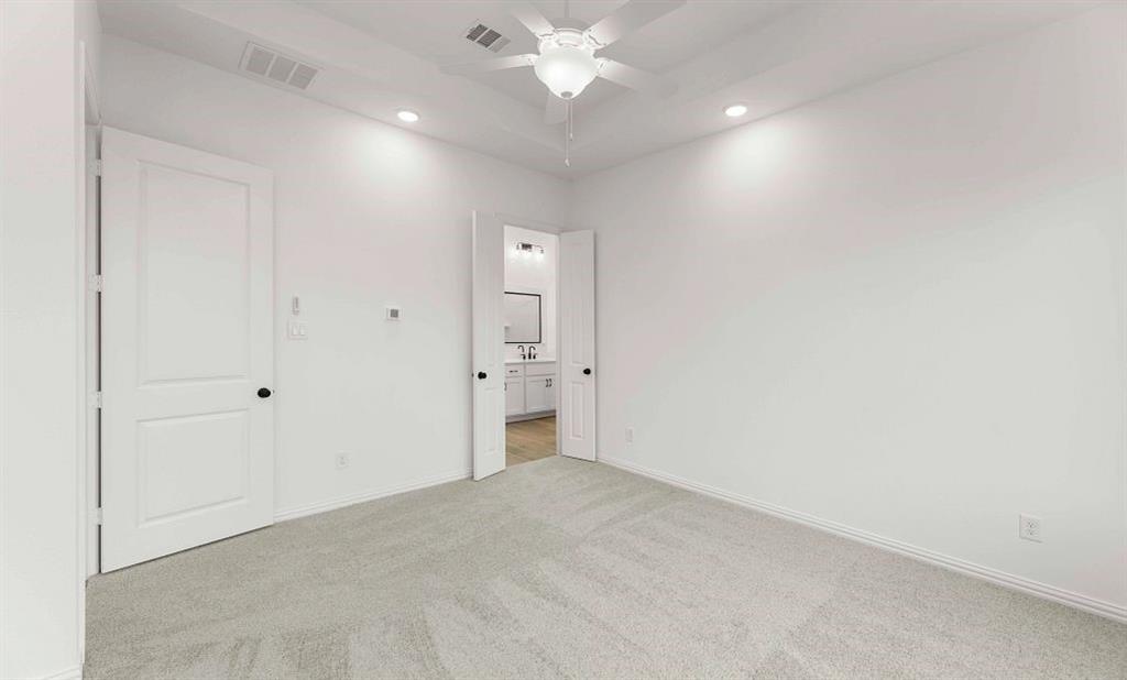 1005 Sky Five Drive Property Photo 18