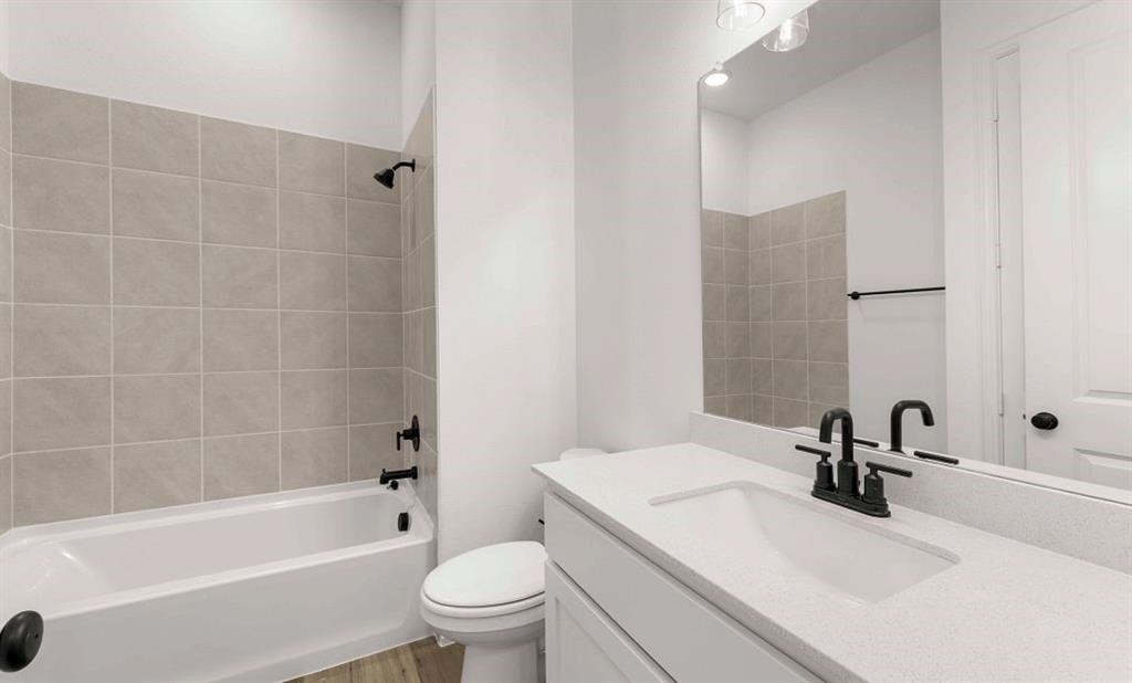 1005 Sky Five Drive Property Photo 22