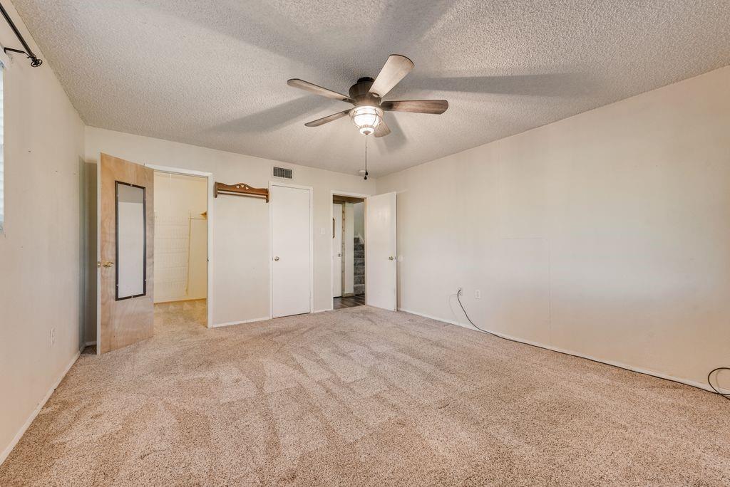 220 Crump Circle Property Photo 25