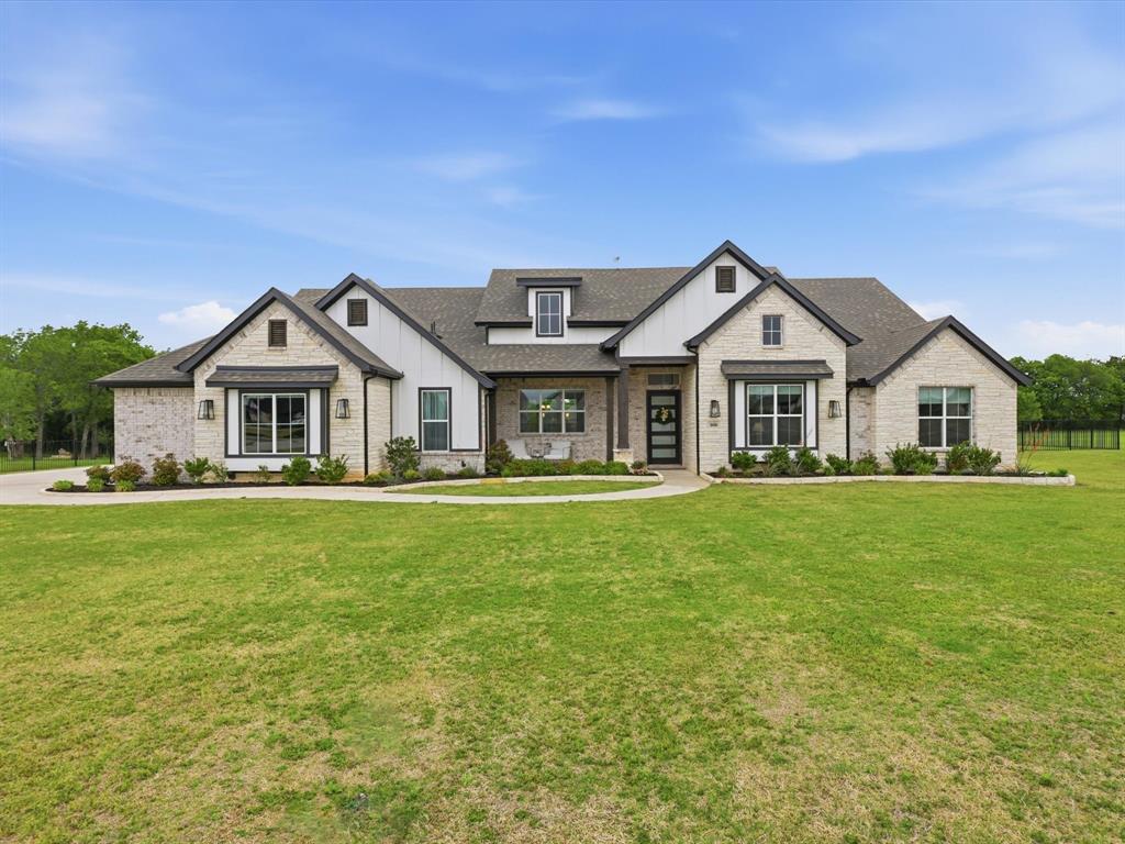 300 Waterview Drive Property Photo 1