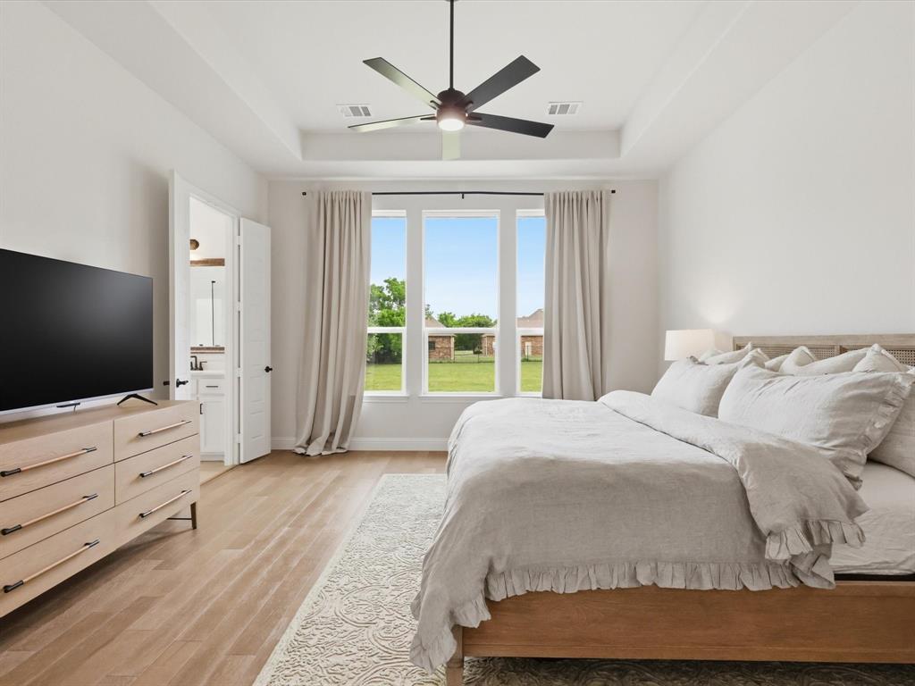 300 Waterview Drive Property Photo 4
