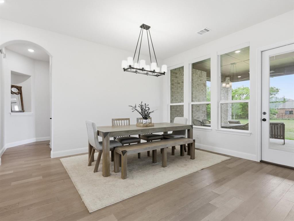 300 Waterview Drive Property Photo 15