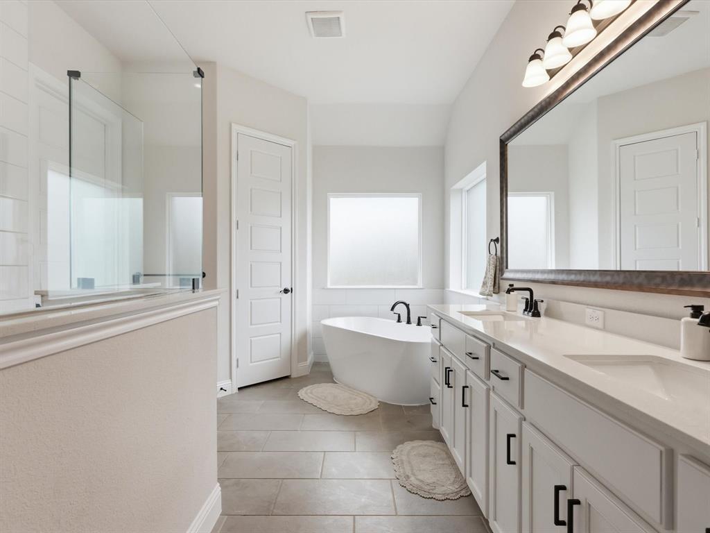 300 Waterview Drive Property Photo 22