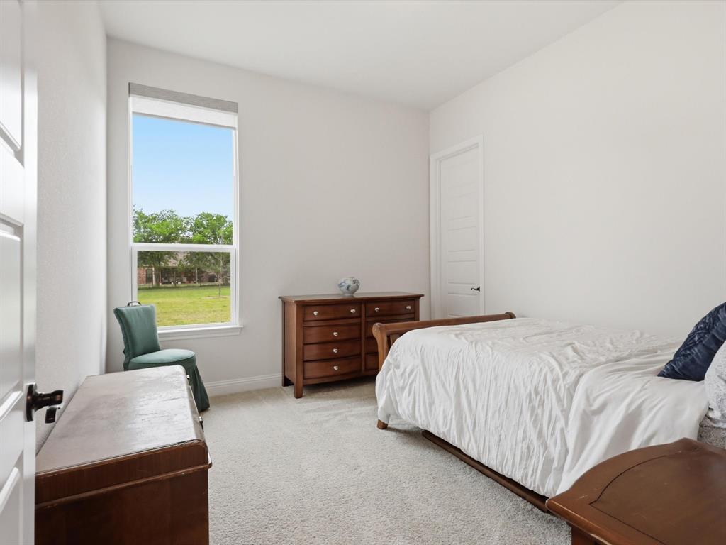 300 Waterview Drive Property Photo 28