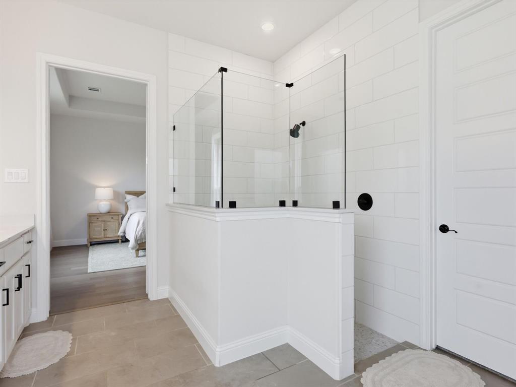 300 Waterview Drive Property Photo 29