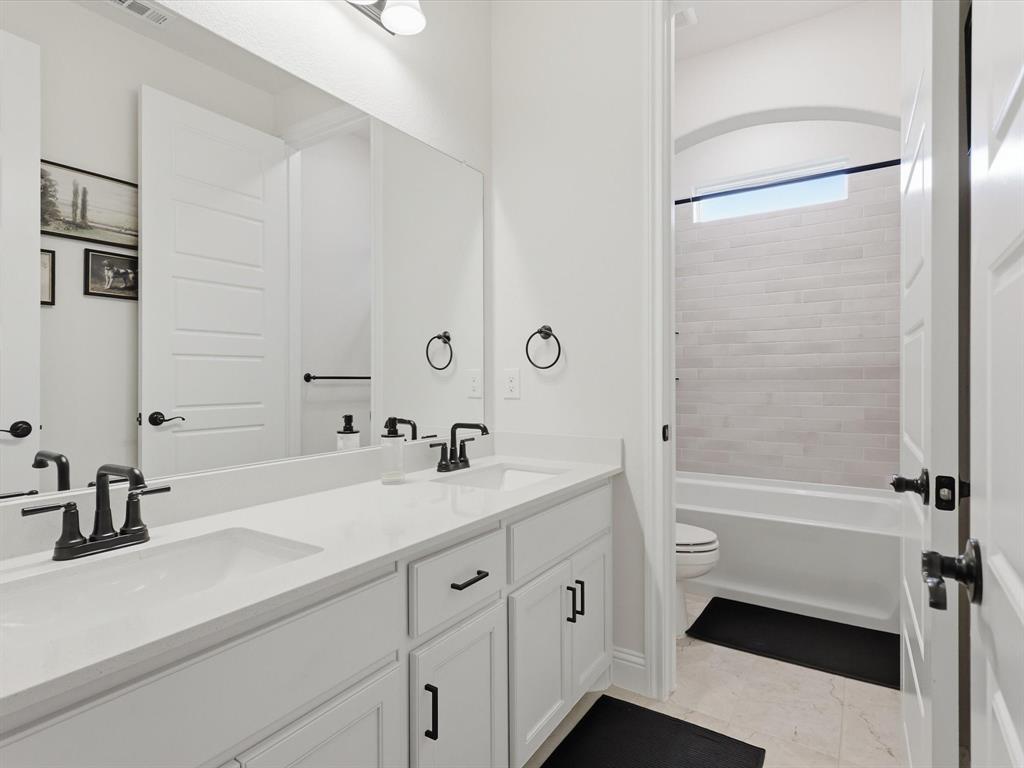 300 Waterview Drive Property Photo 32