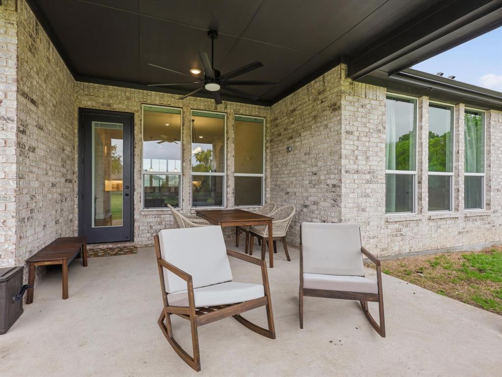 300 Waterview Drive Property Photo 34