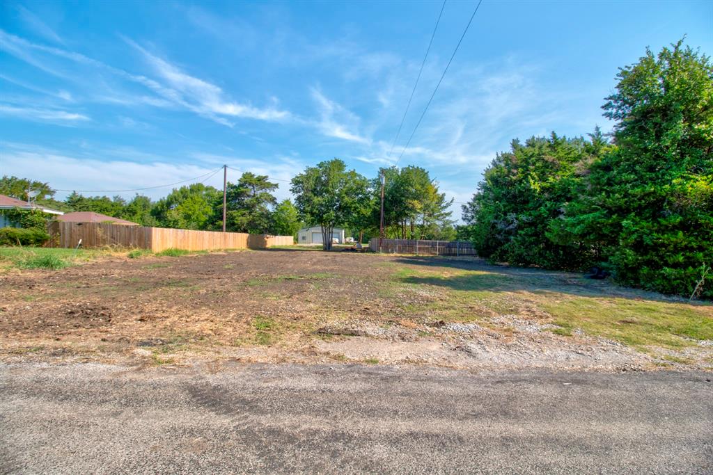 321 Jack Harris Lane Property Photo 3