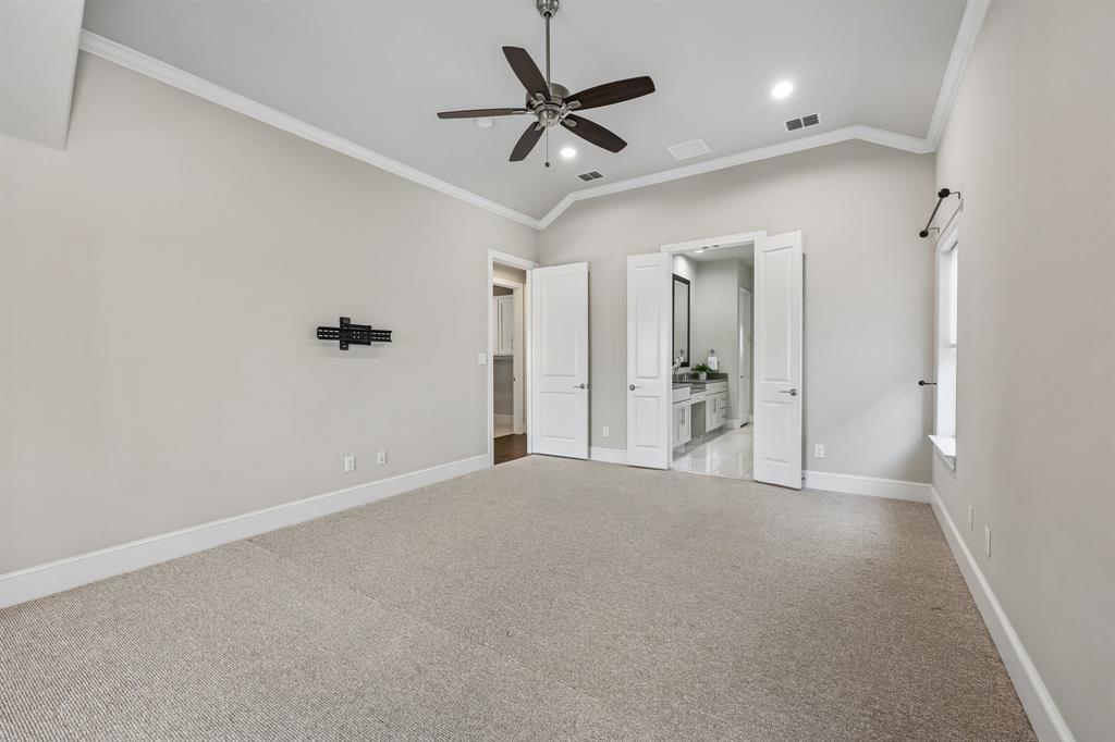 708 Wooster Lane Property Photo 25