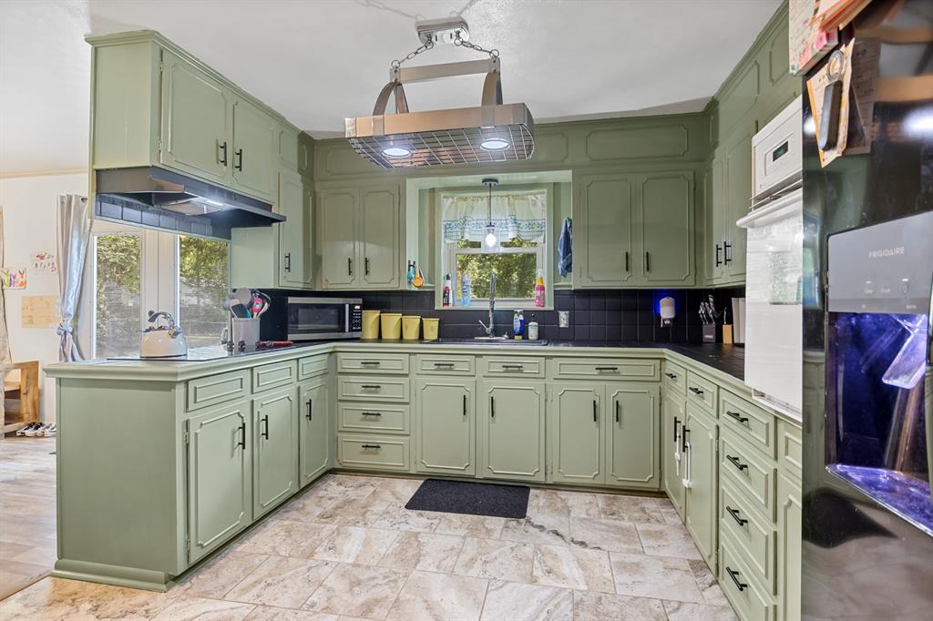 3259 Fm 557 Property Photo 11