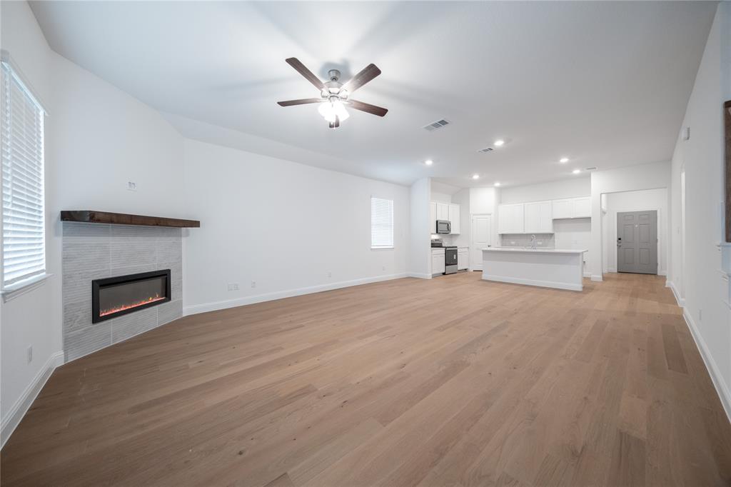 3421 Longfellow Avenue Property Photo 8