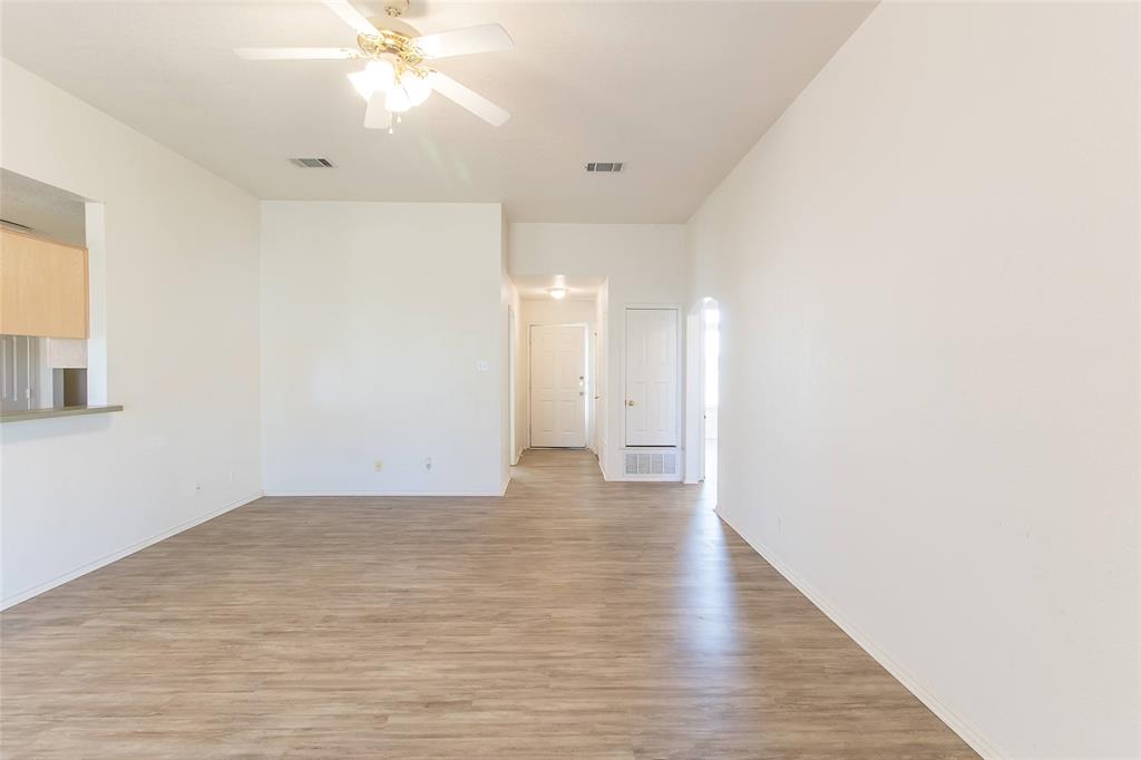 4514 Hondo Drive Property Photo 6
