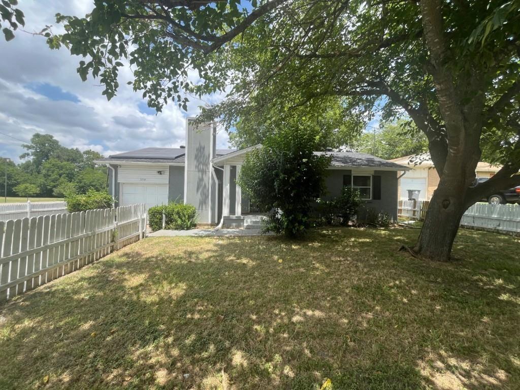 3250 Highland Woods Circle Property Photo 1