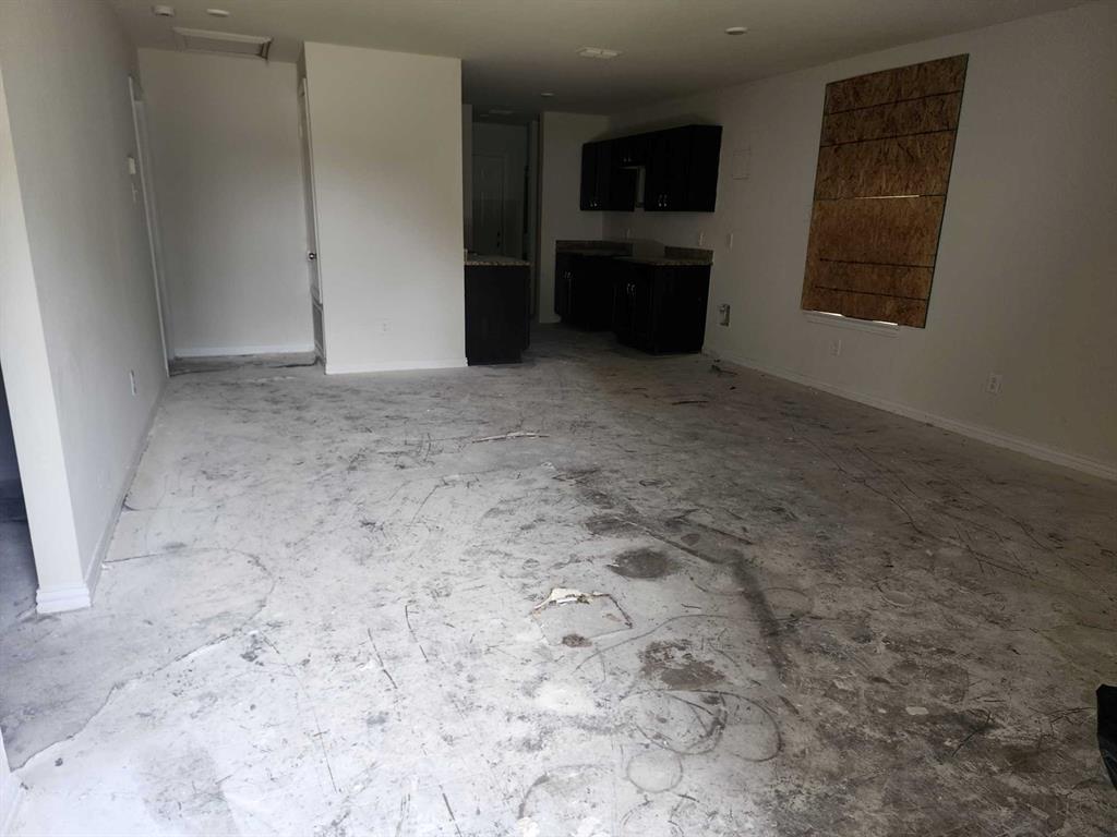 3823 Colonial Avenue Property Photo 10