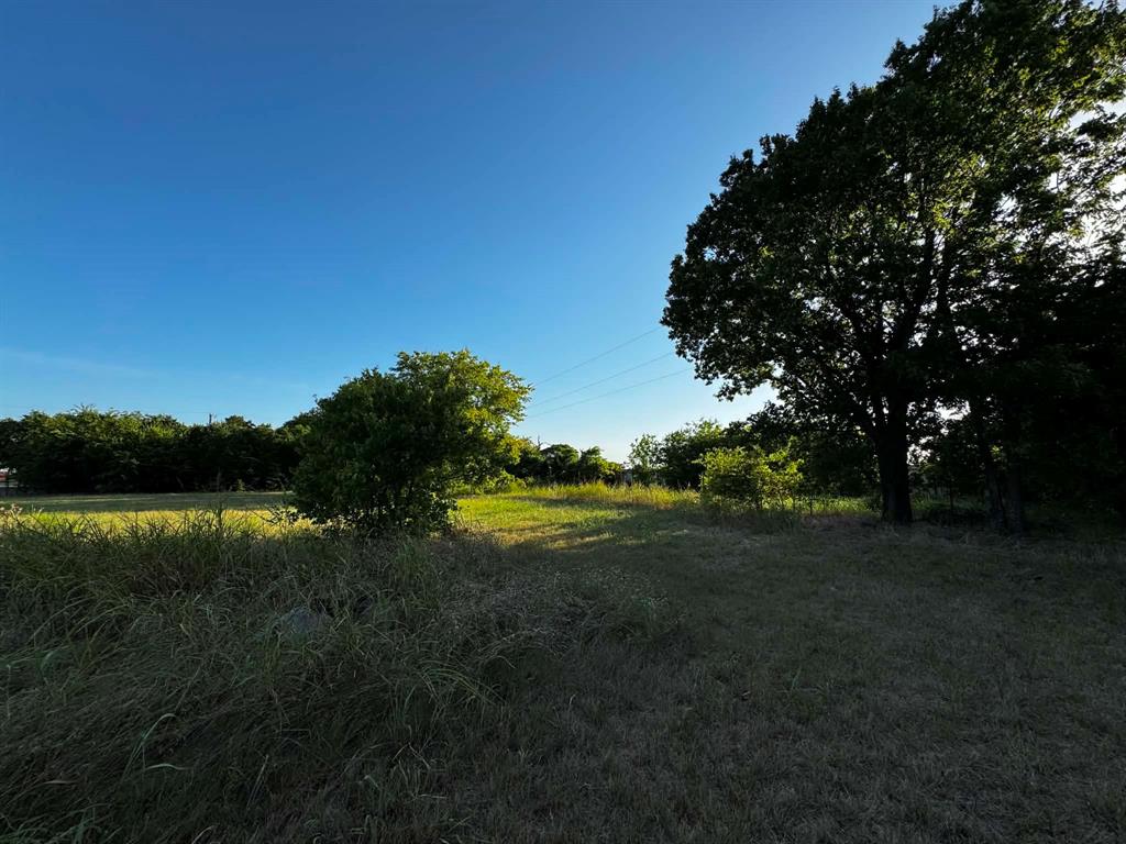 4270 Belz Road Property Photo 9