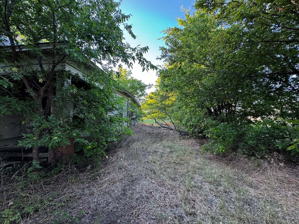 4270 Belz Road Property Photo 13