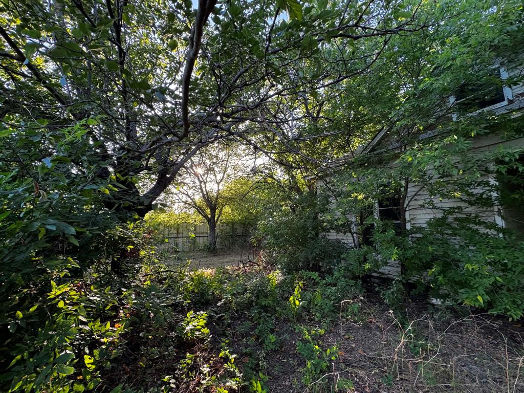 4270 Belz Road Property Photo 14