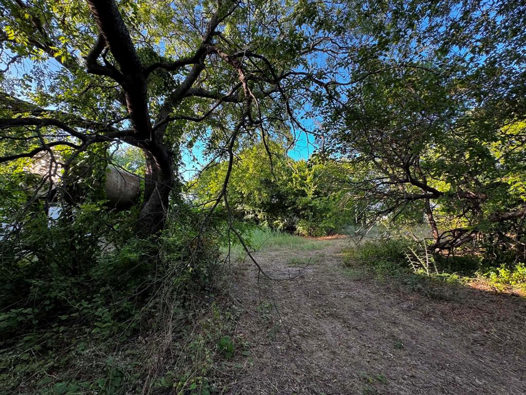 4270 Belz Road Property Photo 28