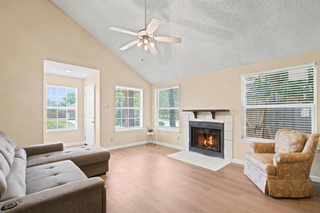 4837 Thistledown Drive Property Photo 4