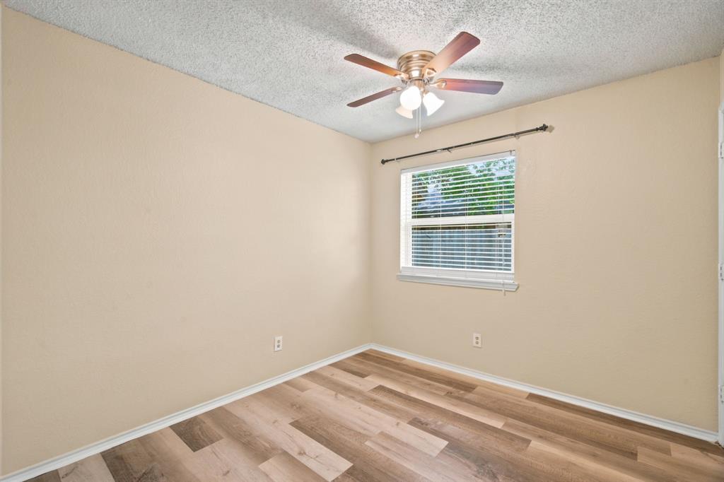 4837 Thistledown Drive Property Photo 14