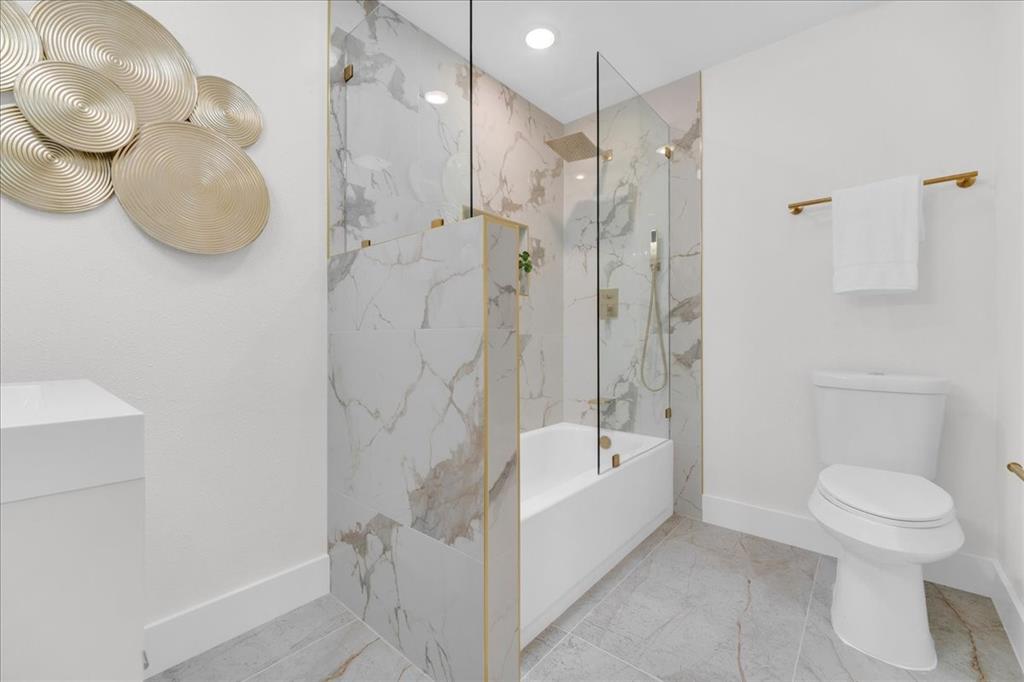 6631 Hunters Ridge Drive Property Photo 24