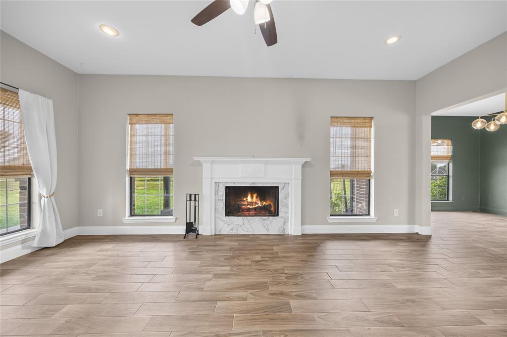 1068 Frontier Trail Property Photo 7