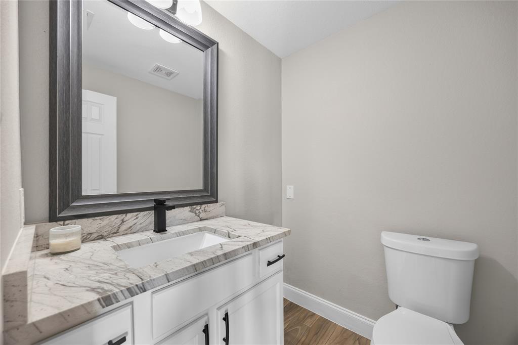 1068 Frontier Trail Property Photo 22