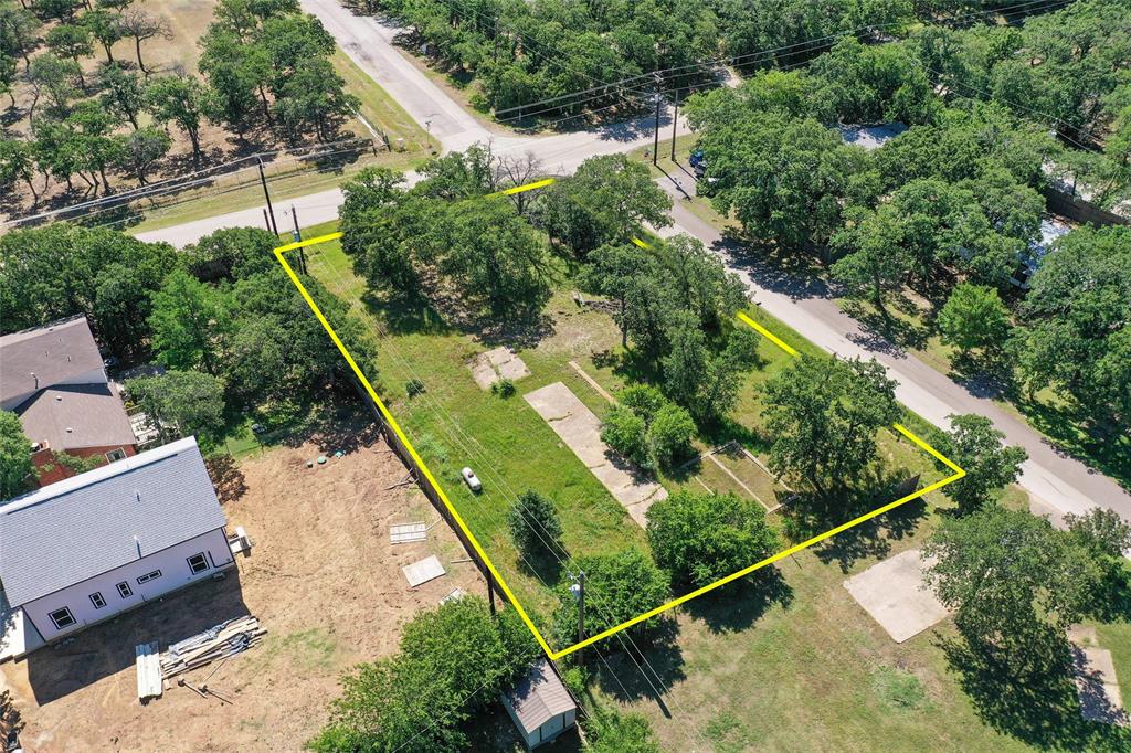 1102 Maple Drive Property Photo 14