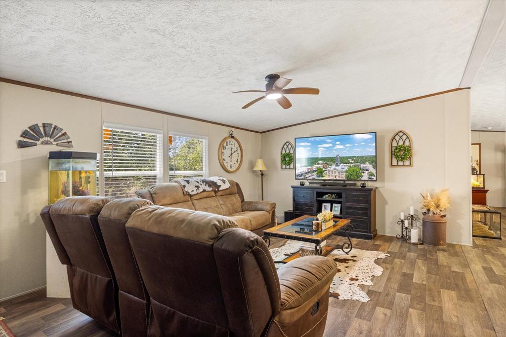 5913 N Oklahoma Trail Property Photo 6