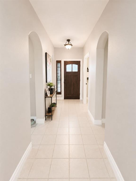 1516 Canary Drive Property Photo 4