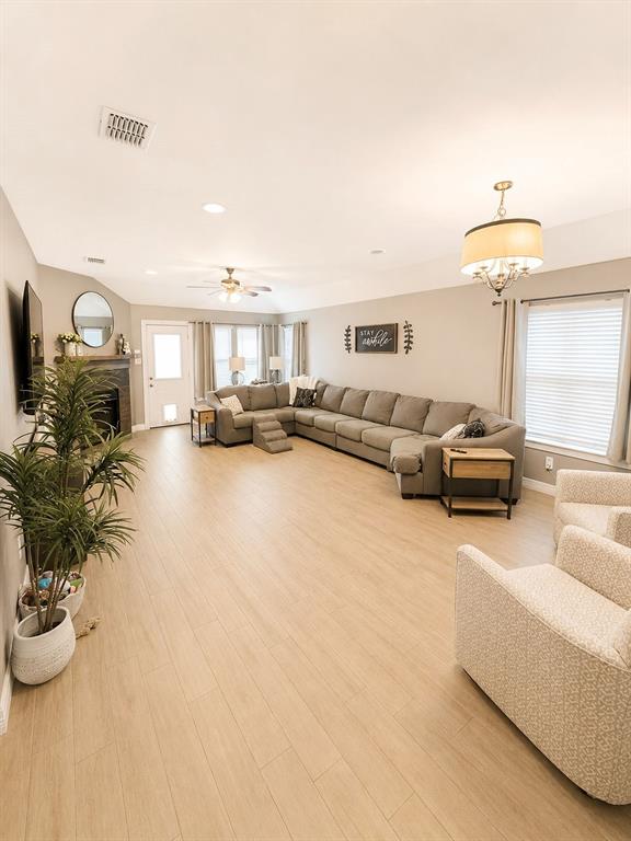1516 Canary Drive Property Photo 14
