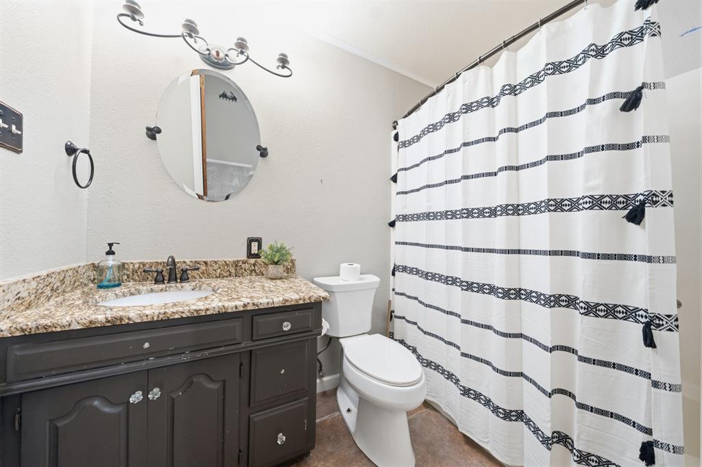 902 Mockingbird Lane Property Photo 16