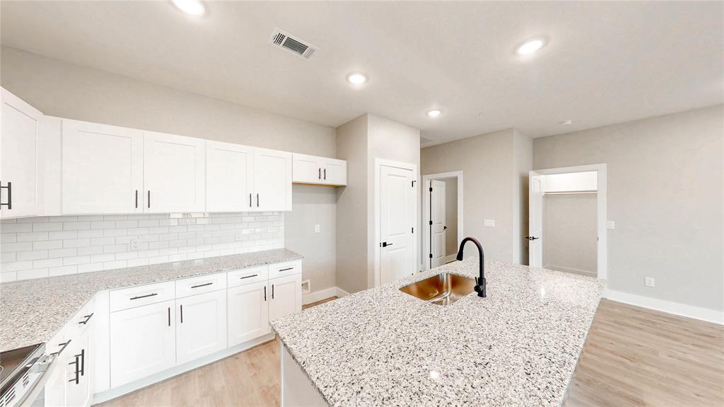 3708 Tarpon Drive Property Photo 13