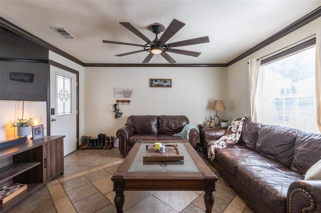 1418 Green Street Property Photo 5