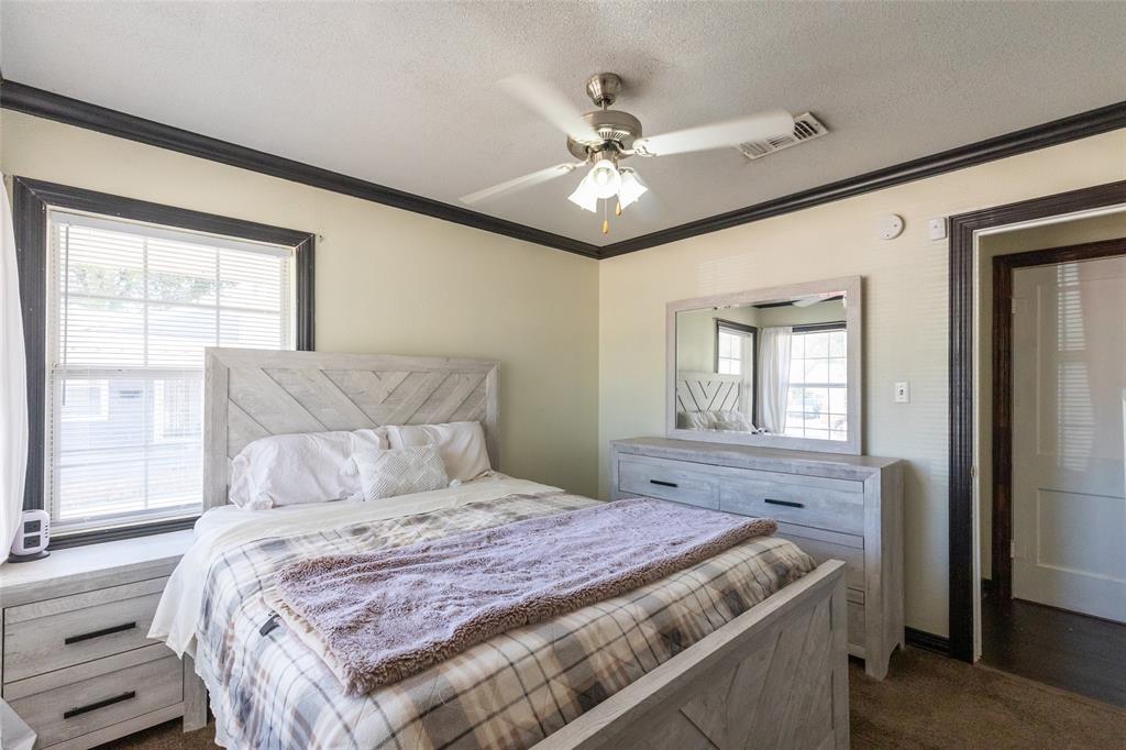 1418 Green Street Property Photo 15
