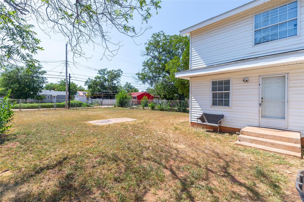 1418 Green Street Property Photo 27
