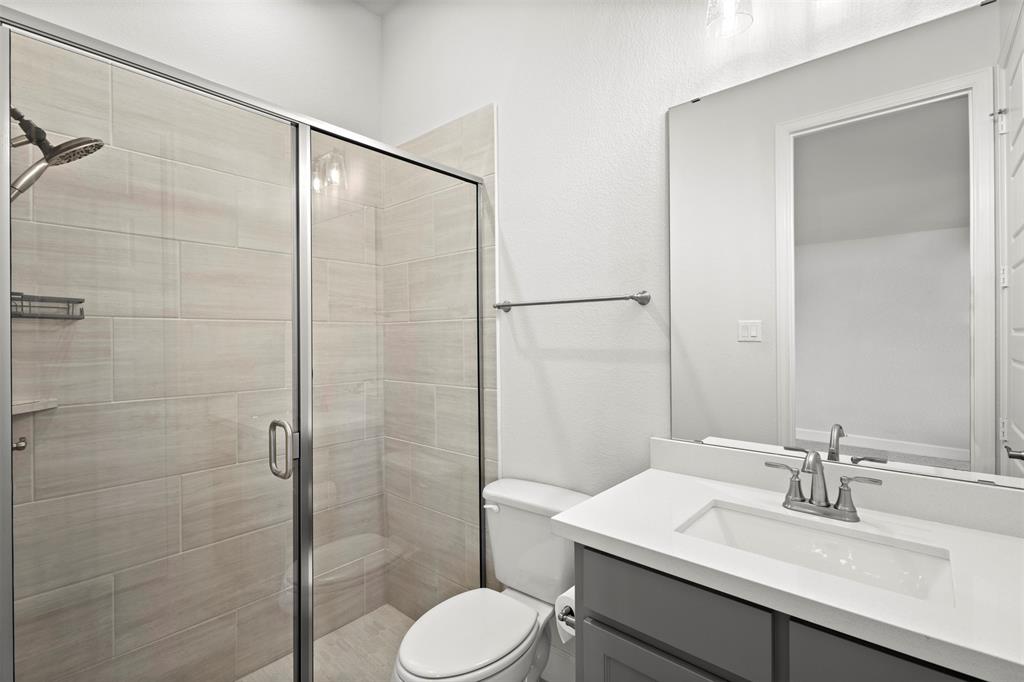 2837 Midlake Drive Property Photo 23