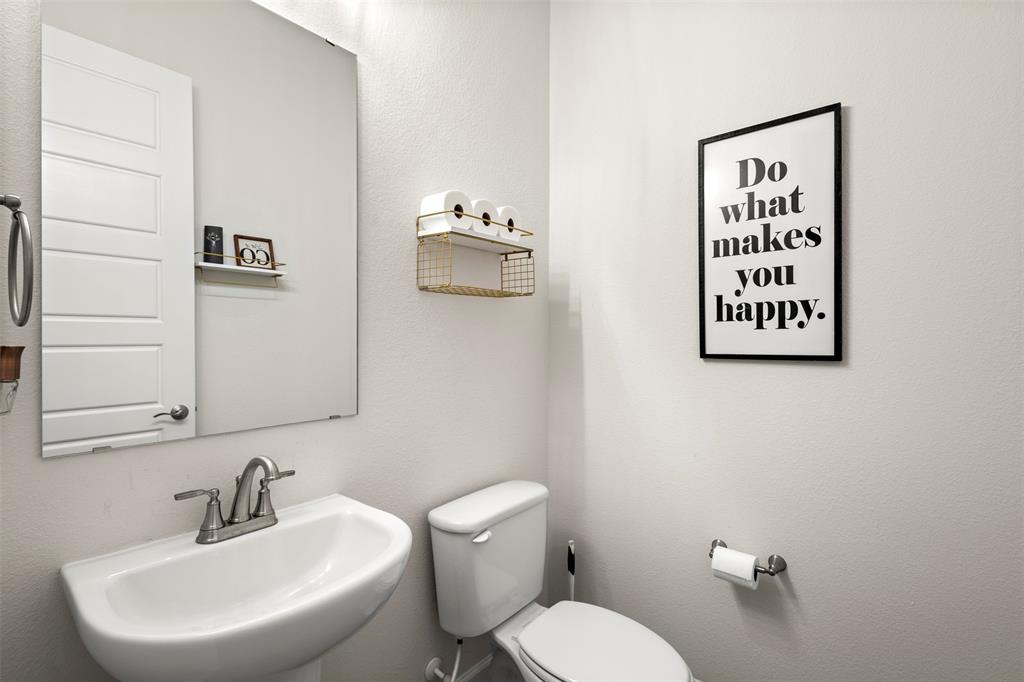 2837 Midlake Drive Property Photo 31