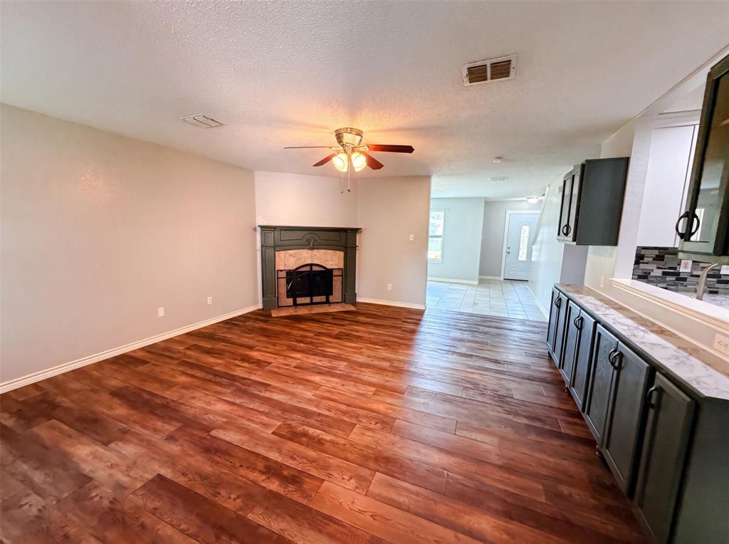 1213 Maritime Lane Property Photo 3