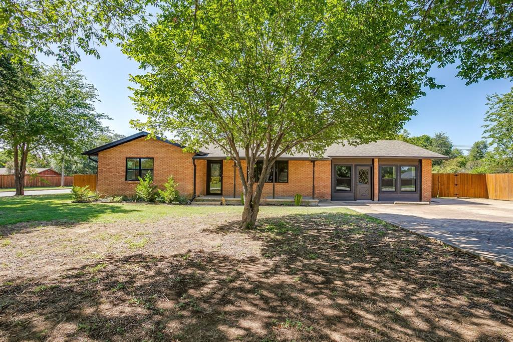 6301 Greenfield Road Property Photo 1