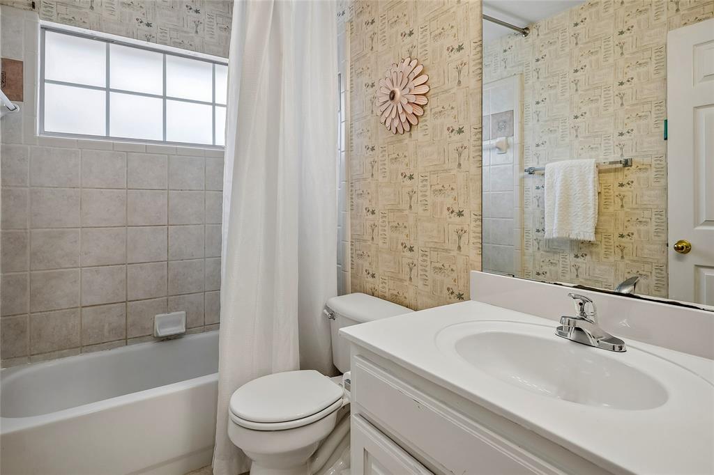 1407 Rollins Drive Property Photo 28