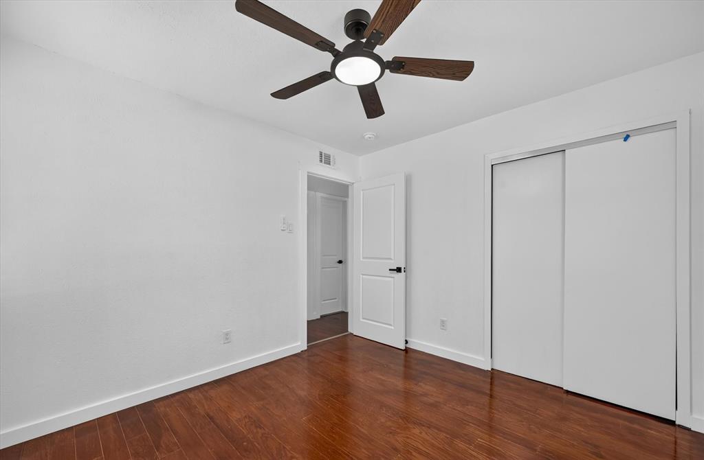2861 Mark Twain Drive Property Photo 19