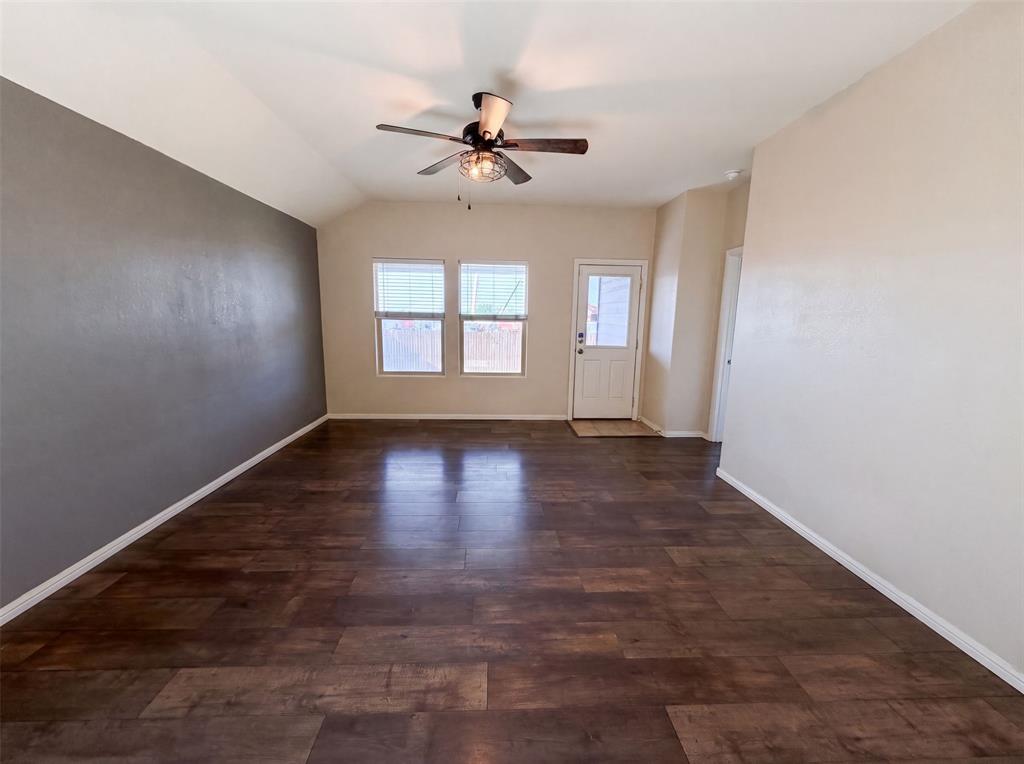 6337 Pontoon Street Property Photo 3