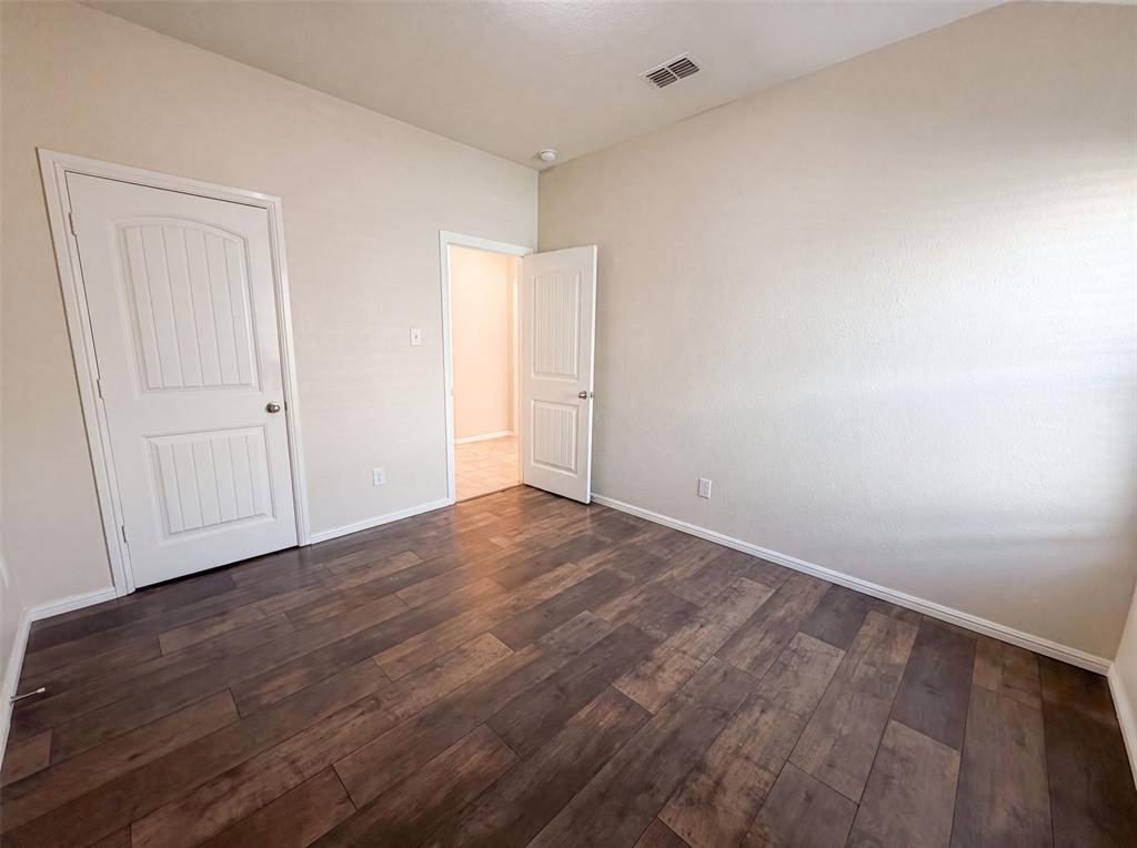 6337 Pontoon Street Property Photo 4
