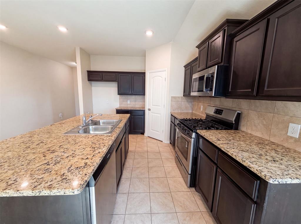 6337 Pontoon Street Property Photo 19