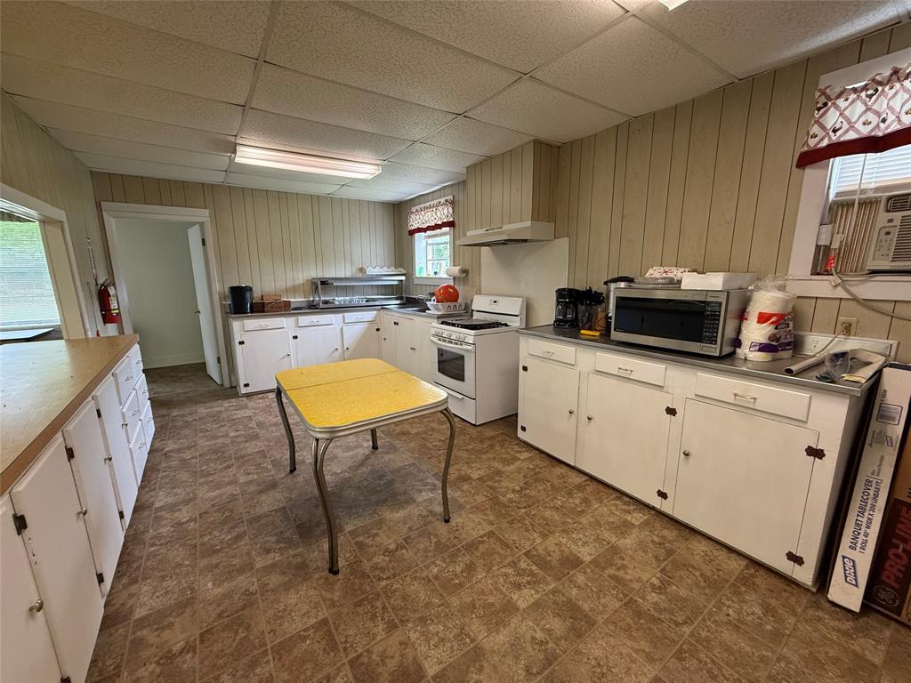 288 County Road 3650 Property Photo 33