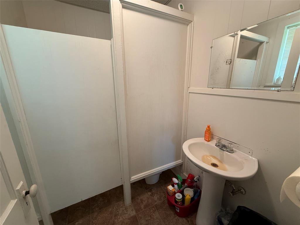 288 County Road 3650 Property Photo 34