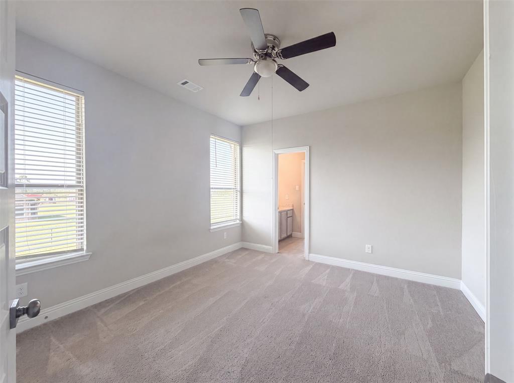 1208 Redbud Street Property Photo 13