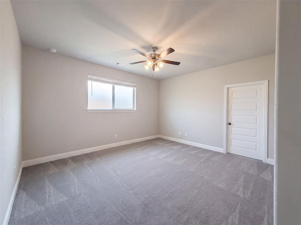1208 Redbud Street Property Photo 18